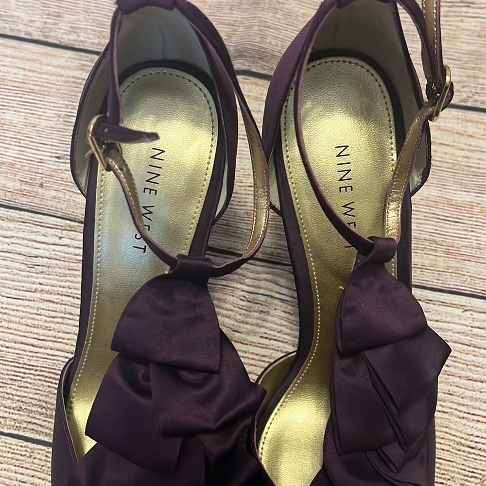 Nine West heels - Picture 2 of 6